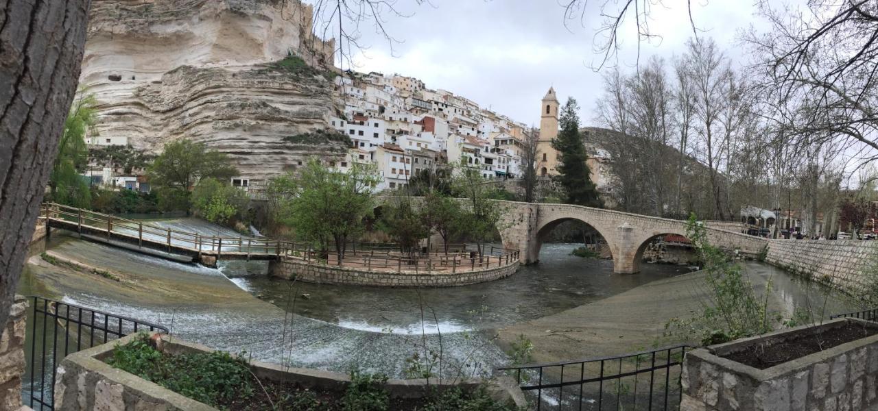 La Cueva Delola Alcala del Jucar Exterior foto